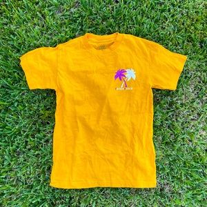 Summer Fresh Vibes Short-Sleeve Graphic Tee